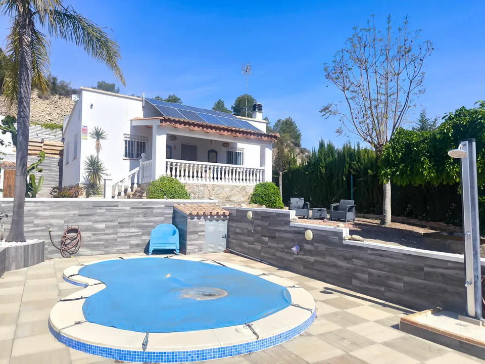 Villa i Pedralba, Valencia - foto 1