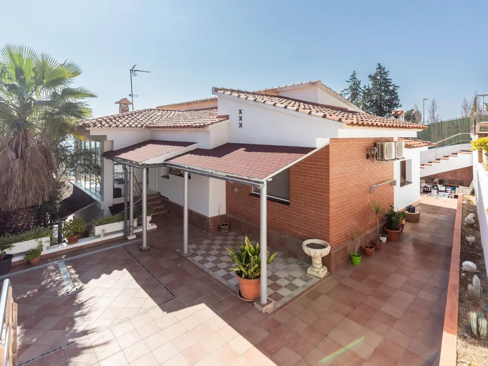 Villa i Santa Susanna, Barcelona - foto 1