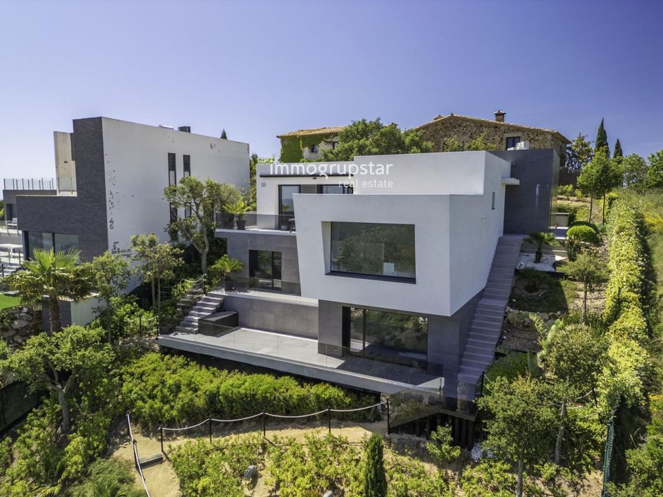 Villa i Castell-Platja D'aro, Gerona - foto 2