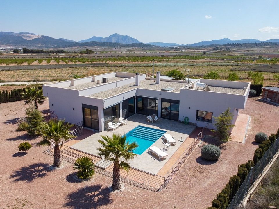 Villa i Pinoso, Alicante - foto 1
