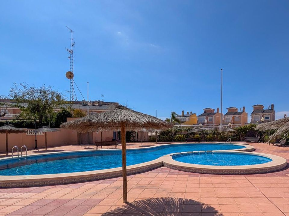 Rækkehus i Gran Alacant, Alicante - foto 2