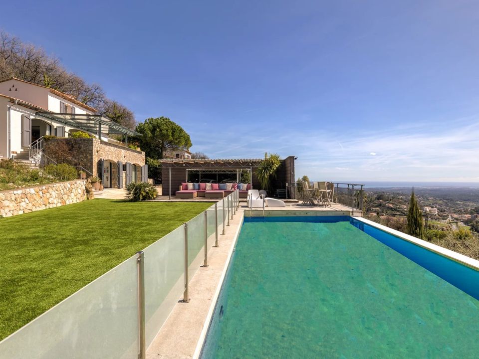 Villa a Chateauneuf-Grasse, Alpes-Maritimes - foto 1