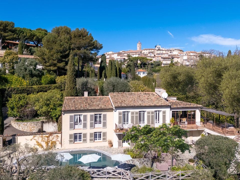 Villa i Mougins, Alpes-Maritimes - foto 1
