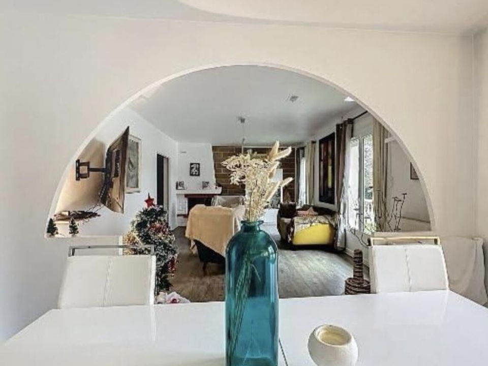 Villa i Fontenilles, Haute-Garonne - bilde 1
