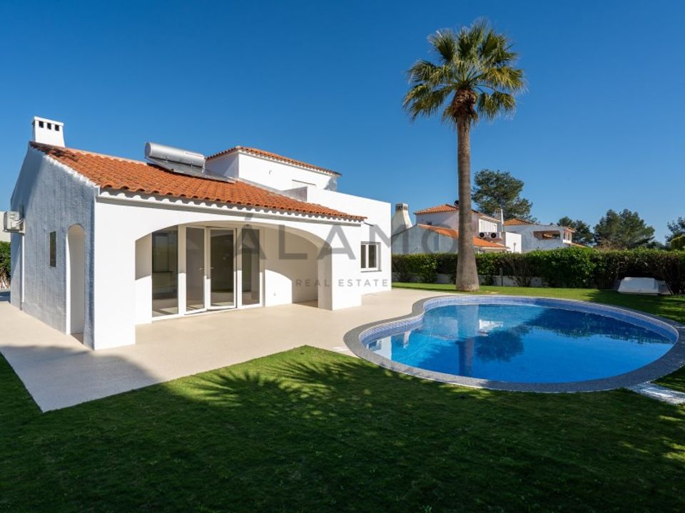 Villa i Quarteira, Faro - foto 1