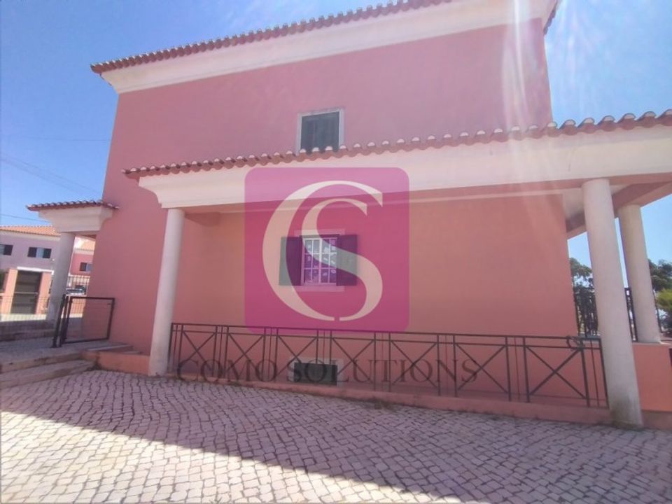 Duplex i Rio de Mouro-Estacao, Lisbon - foto 2