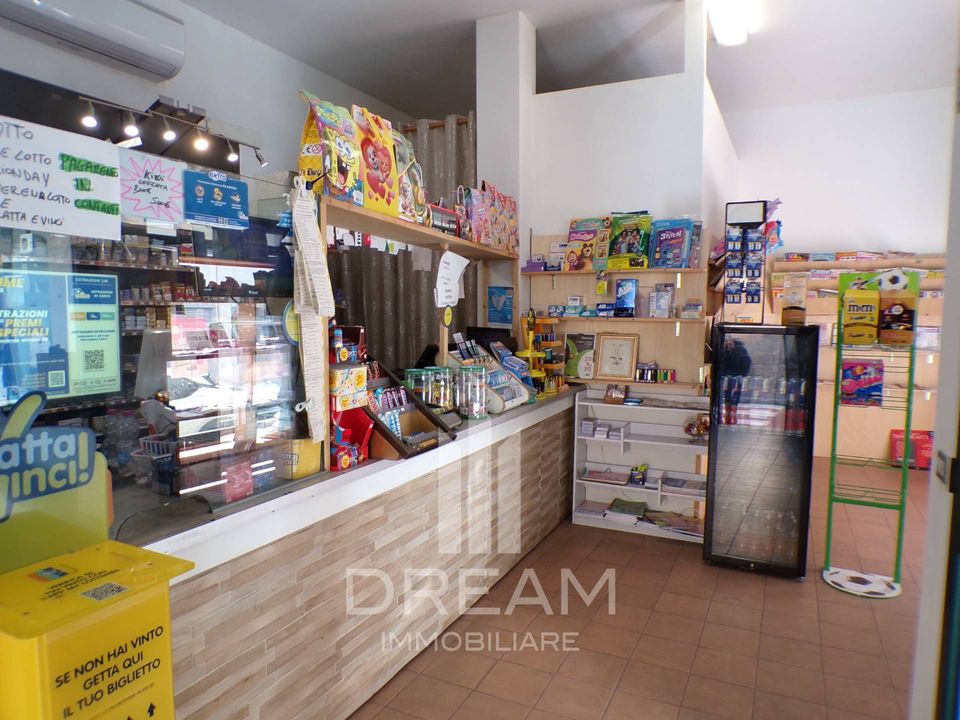 Erhvervsejendom i Cagliari, Cagliari - foto 3