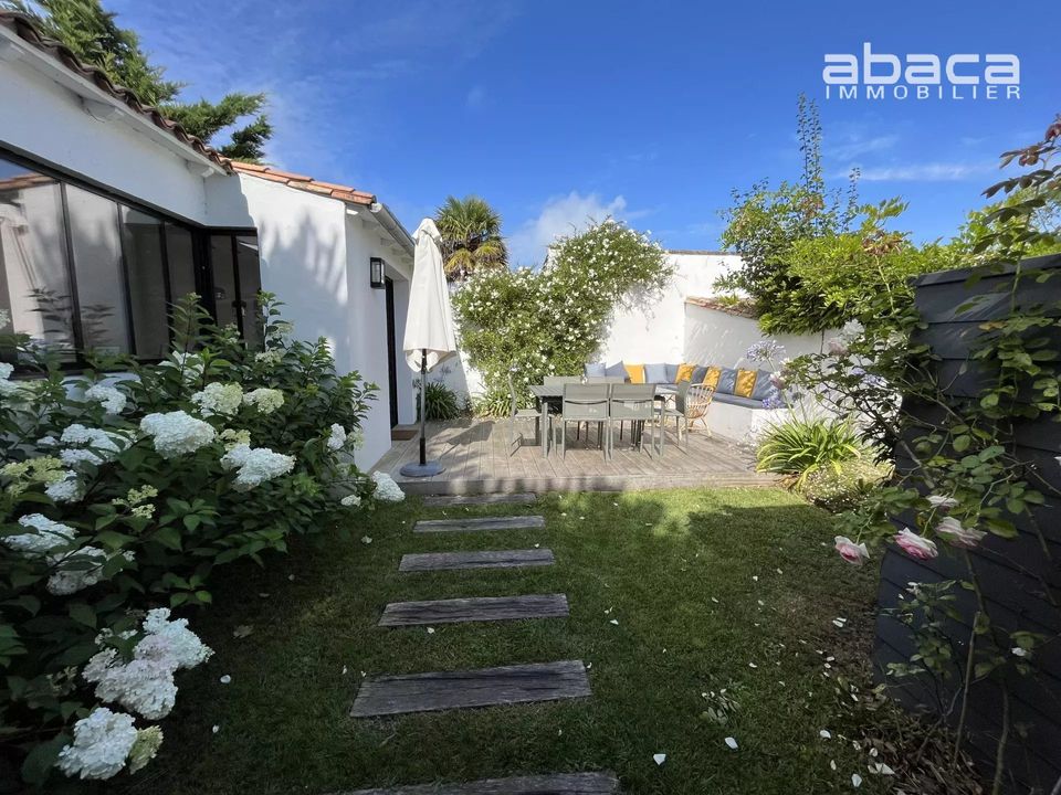 Villa a Les Portes-en-Ré, Charente-Maritime - foto 1