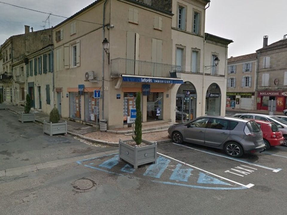 Erhvervsejendom i Nerac, Lot-et-Garonne - foto 1