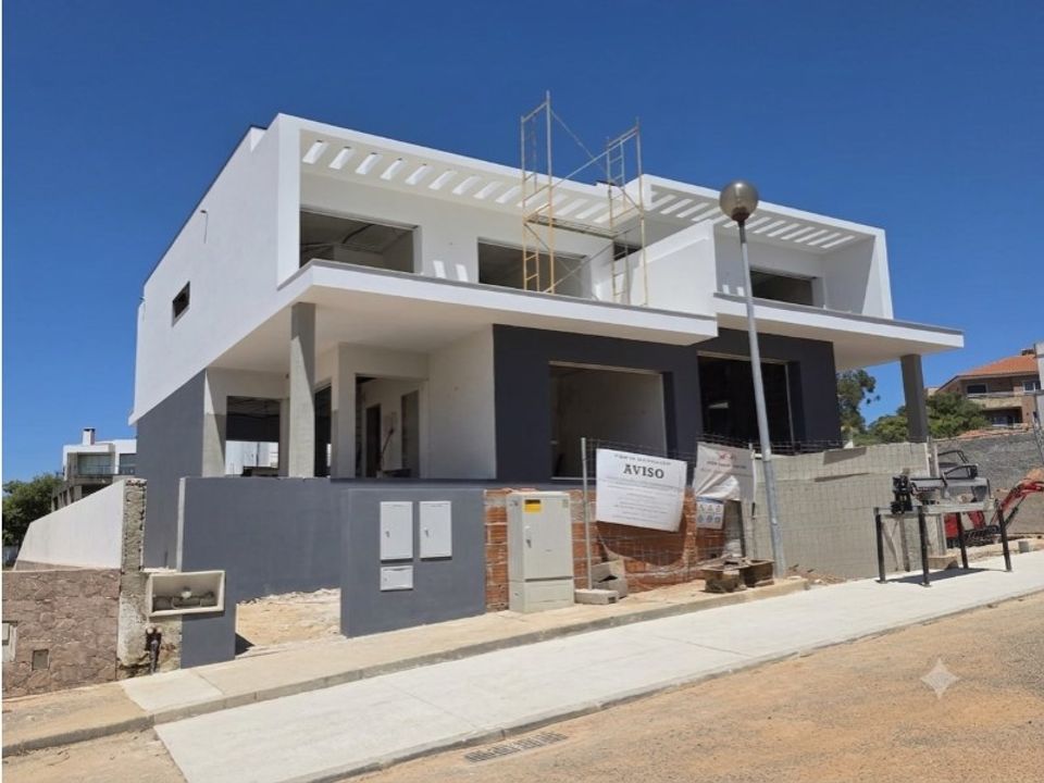 Villa en Matacaes, Lisbon - foto 1