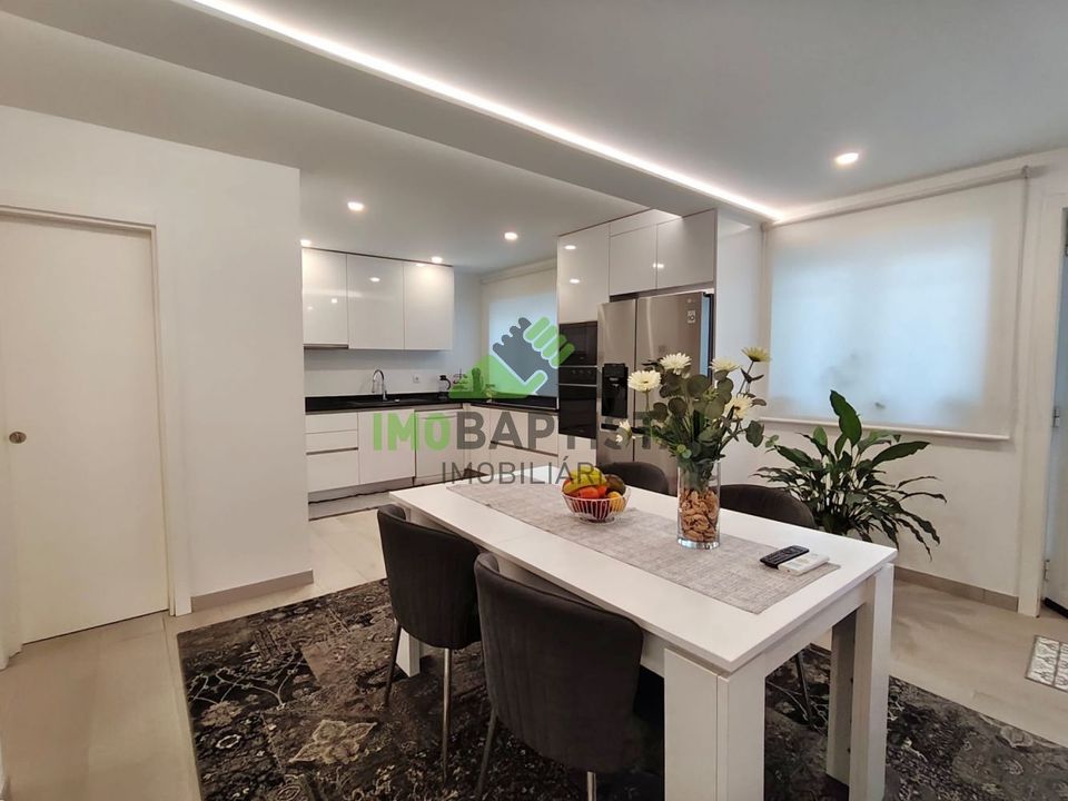Villa i Sao Joao da Madeira, Aveiro - foto 1