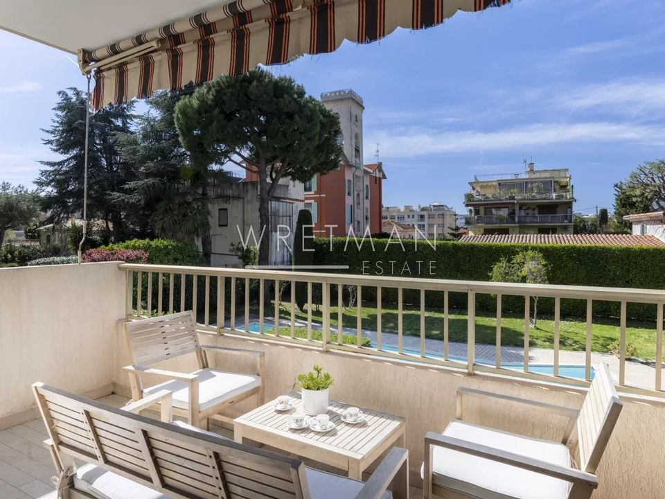Lejlighed i Saint-Laurent-du-Var, Alpes-Maritimes - foto 1