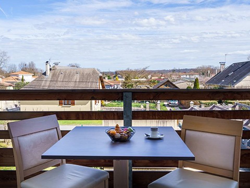 Erhvervsejendom i Tarbes, Hautes-Pyrenees - foto 4