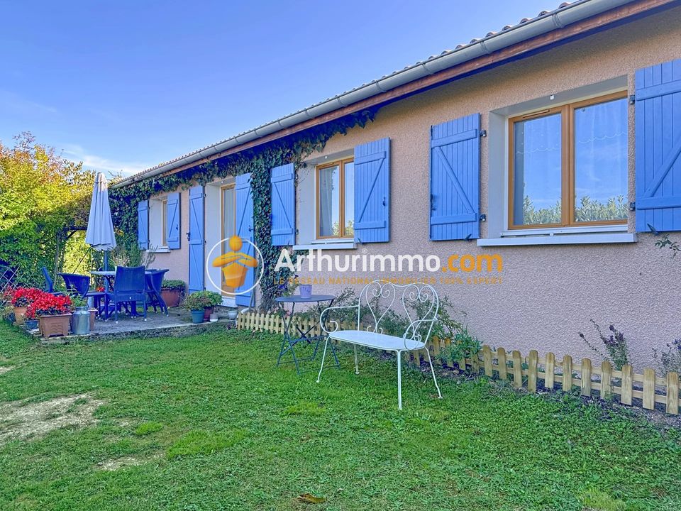 Villa i L'Isle-d'Abeau, Isere - foto 1