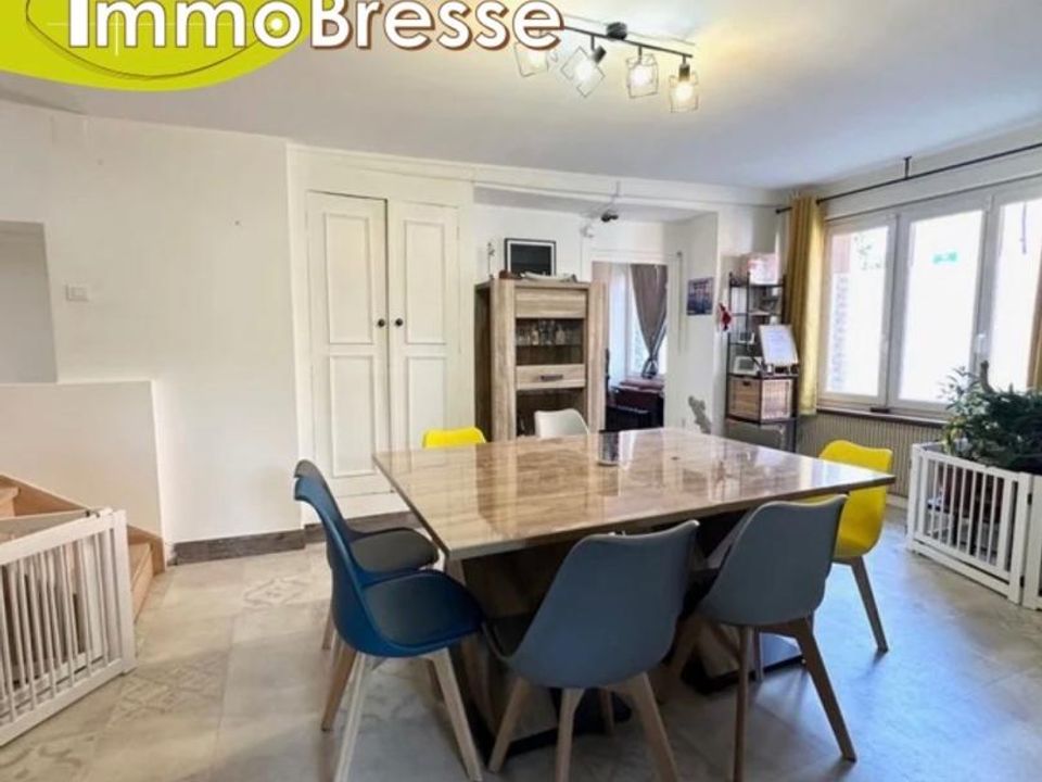 Villa in Macon, Saone-et-Loire - foto 1