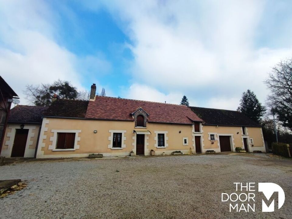 Villa i Saint-Julien-sur-Sarthe, Orne - foto 1