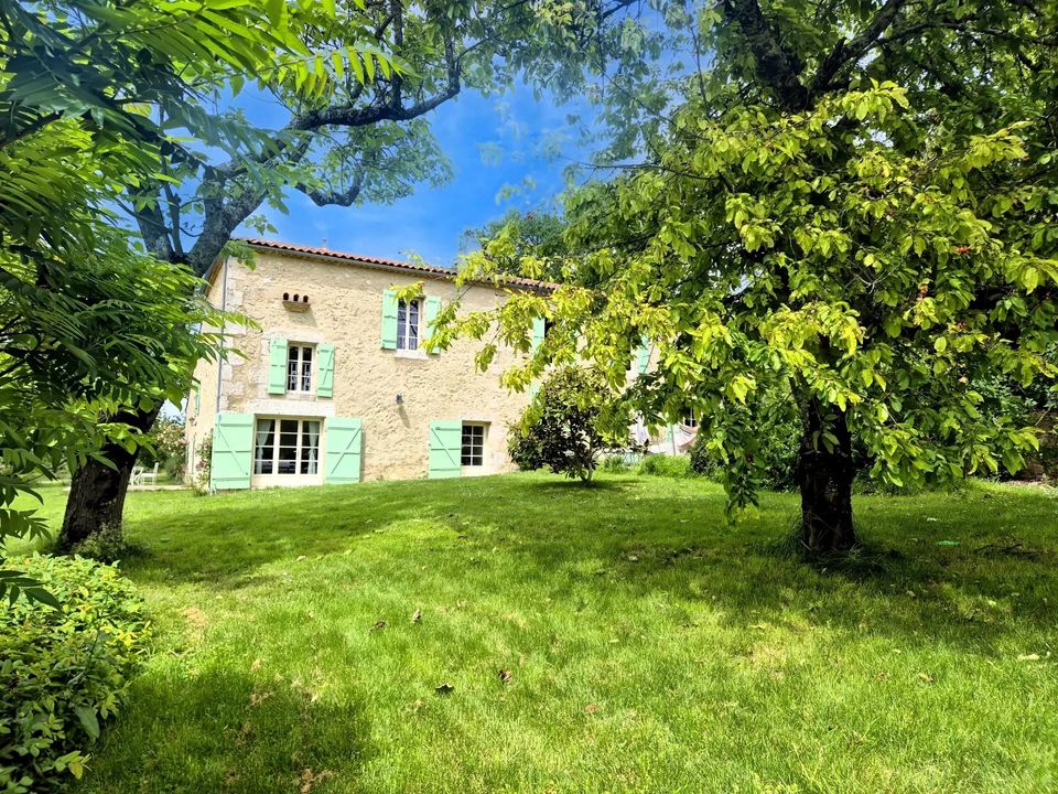Villa i Buzet-sur-Baise, Lot-et-Garonne - foto 1