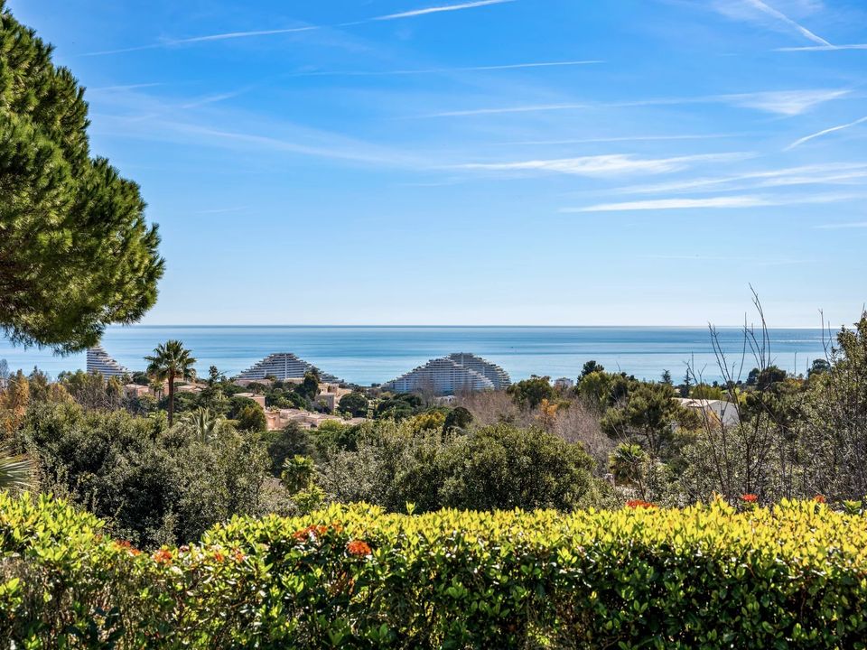 Villa i Villeneuve-Loubet, Alpes-Maritimes - foto 2