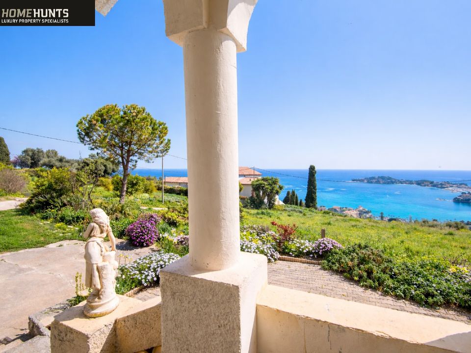 Villa i Villefranche-sur-Mer, Alpes-Maritimes - foto 1