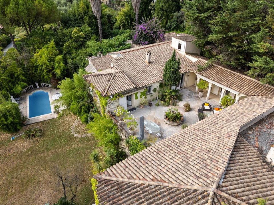 Villa i Grasse, Alpes-Maritimes - foto 2