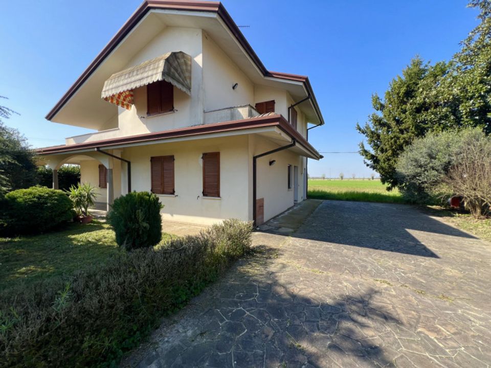Villa i Castagnaro, Verona - foto 1