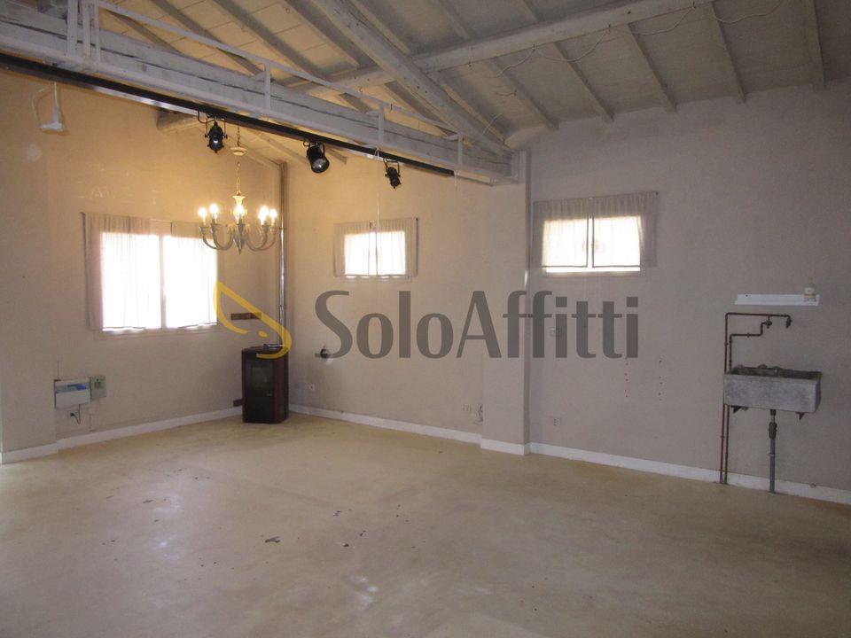 Commercial property in Sesto Fiorentino, Florence - photo 5