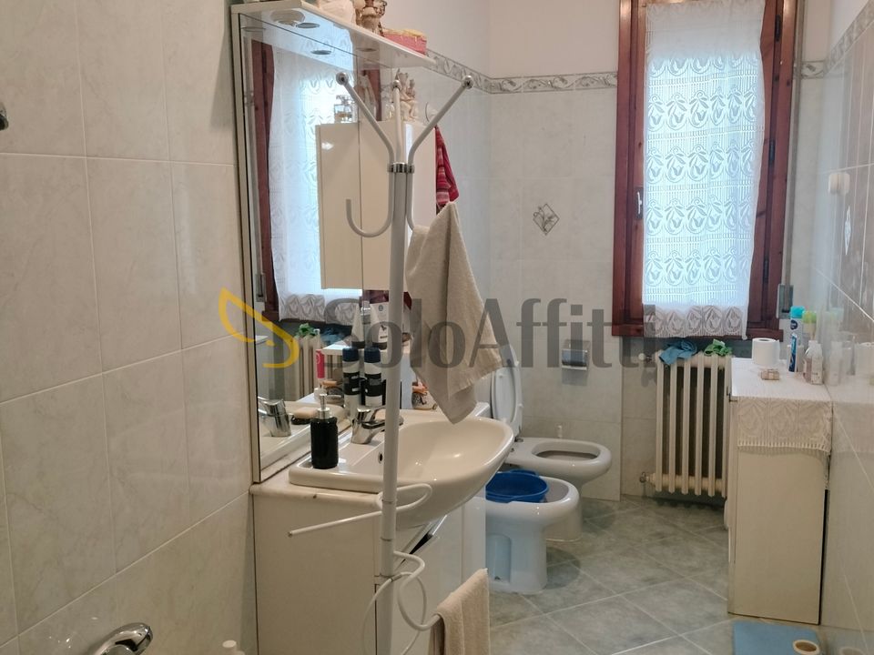 Studio in Sesto Fiorentino, Florence - photo 4