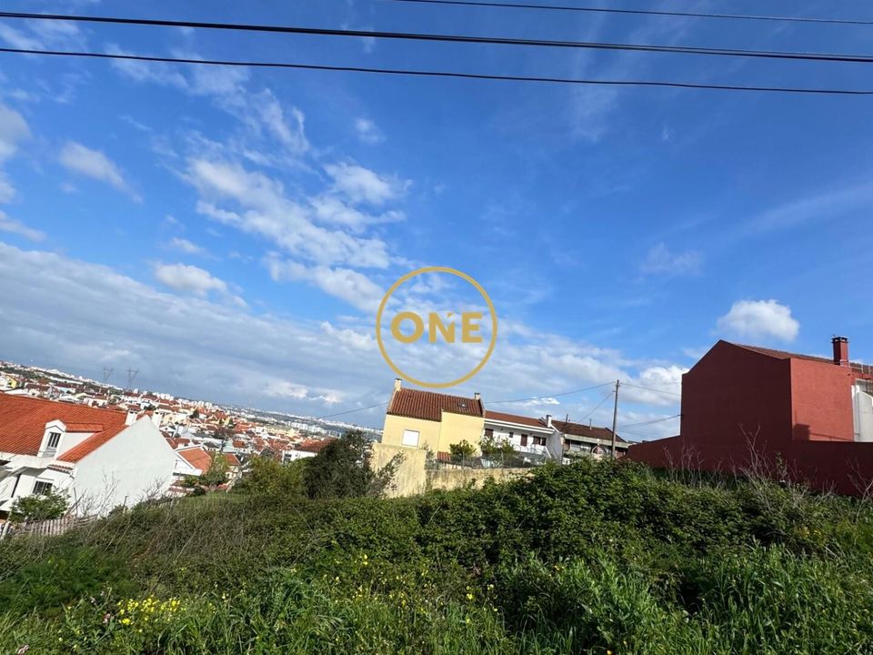 Helårsgrund i Amadora, Lisbon - foto 2