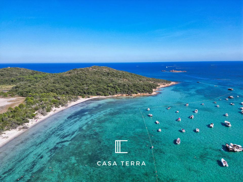Helårsgrund i Sainte-Lucie de Porto-Vecchio, Corse-du-Sud - foto 3
