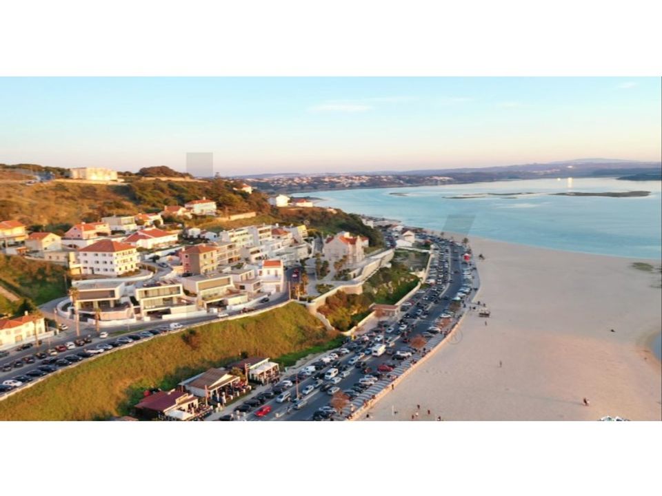 Helårsgrund i Foz do Arelho, Leiria - foto 1