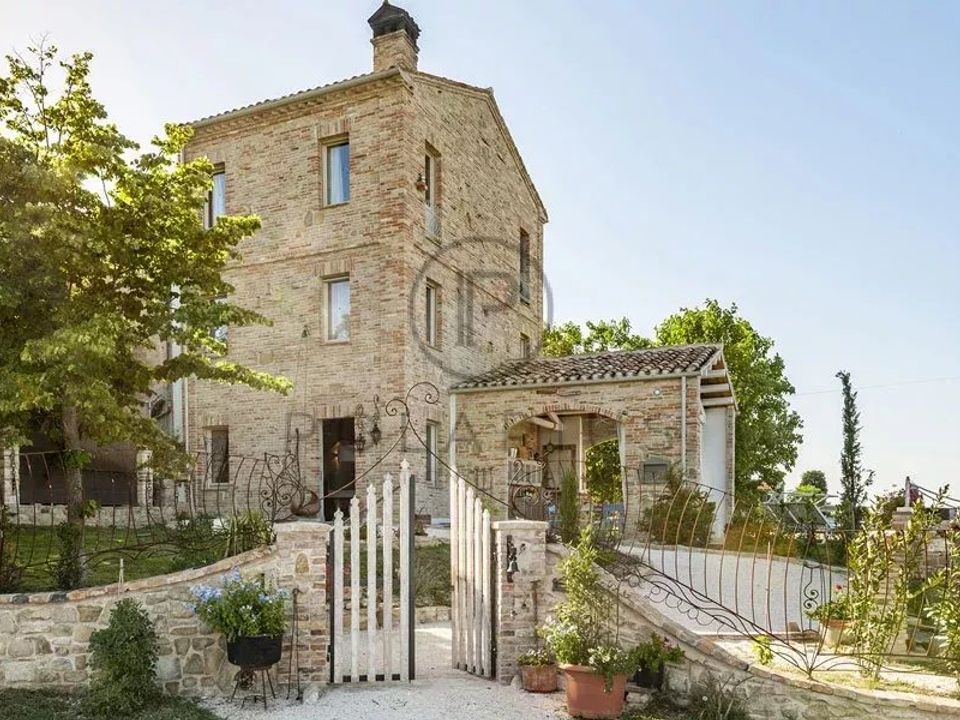 Villa i Staffolo, Ancona - foto 1