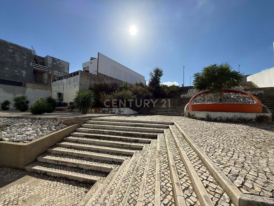 Helårsgrund i Setubal, Setubal - foto 1