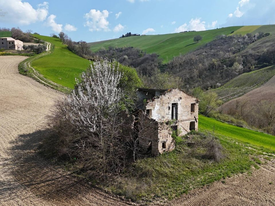Landejendom i Ripatransone, Ascoli Piceno - foto 1