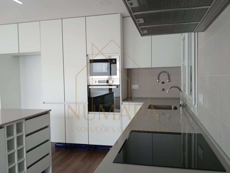 Villa i Fernao Ferro, Setubal - foto 1