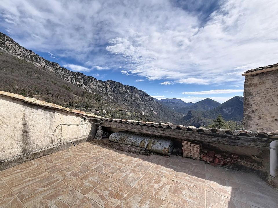 Landejendom i Sigale, Alpes-Maritimes - foto 1