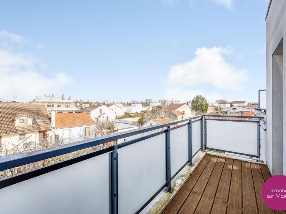 Lejlighed i Montreuil, Seine-Saint-Denis - foto 1