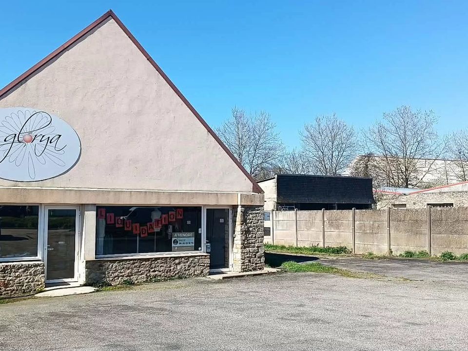 Erhvervsejendom i Pontivy, Morbihan - foto 1