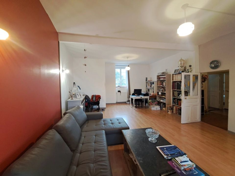 Commercial property in Saint-Cast-le-Guildo, Cotes-d'Armor - photo 3