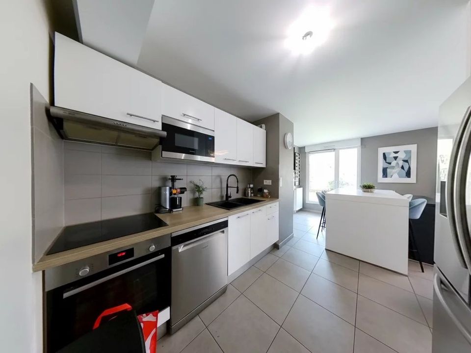 Lejlighed i Neuilly-sur-Marne, Seine-Saint-Denis - foto 5