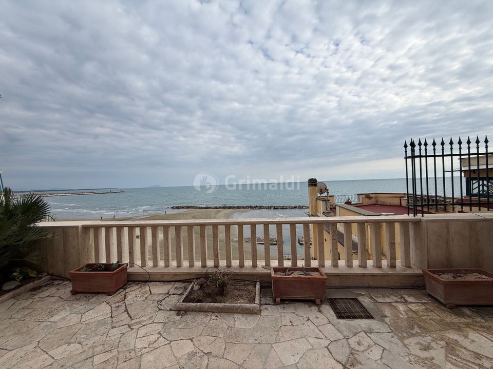Lejlighed i Nettuno, Rome - foto 4