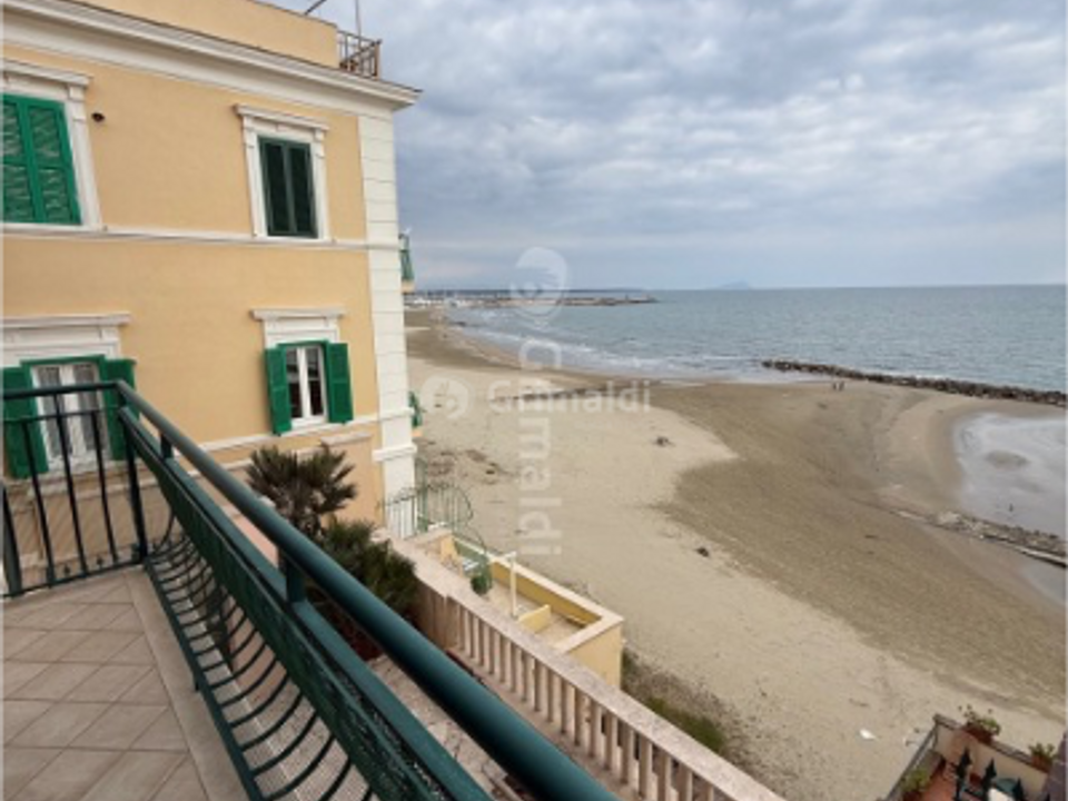 Lejlighed i Nettuno, Rome - foto 2