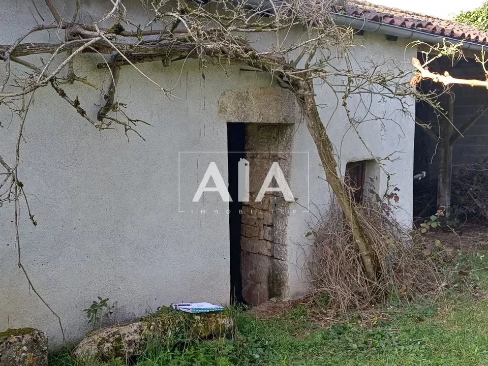 Helårsgrund i Barro, Charente - foto 2
