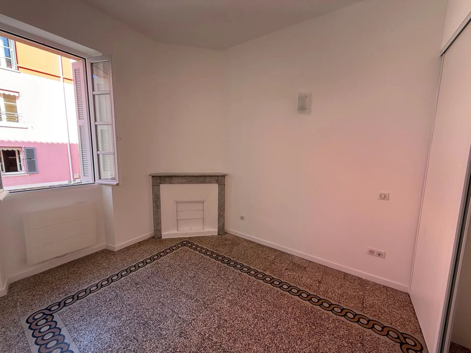 Apartment in Saint-Florent, Haute-Corse - photo 5