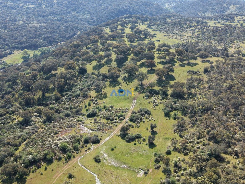Helårsgrund i Escalos de Cima e Lousa, Castelo Branco - foto 1