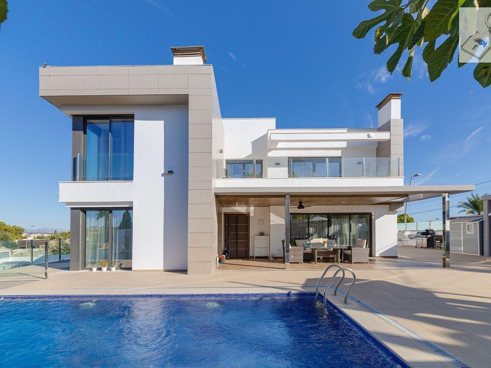 Villa i Torrevieja, Alicante - bilde 2