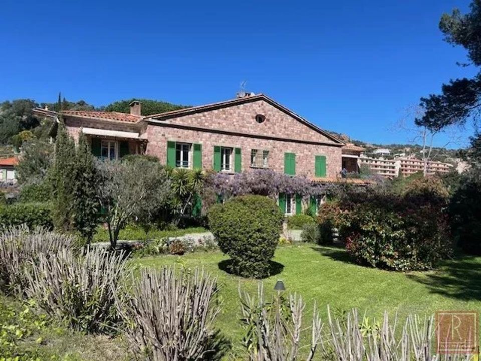 Lejlighed i Saint-Raphaël, Var - foto 1