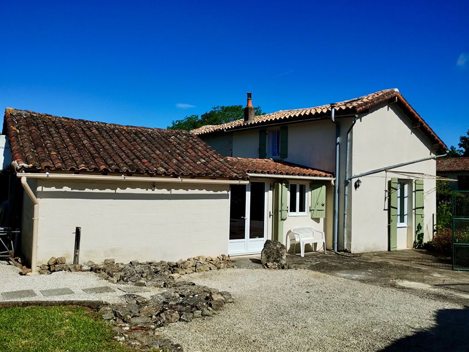 Villa i Les Adjots, Charente - bilde 1