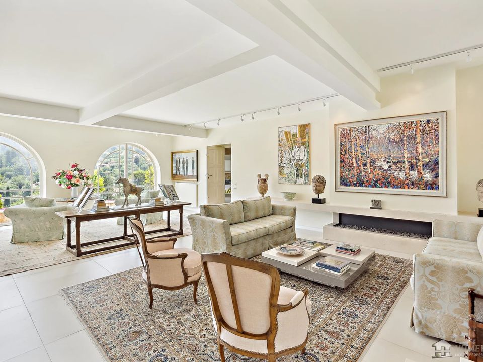 Villa in Le Bar-sur-Loup, Alpes-Maritimes - foto 4