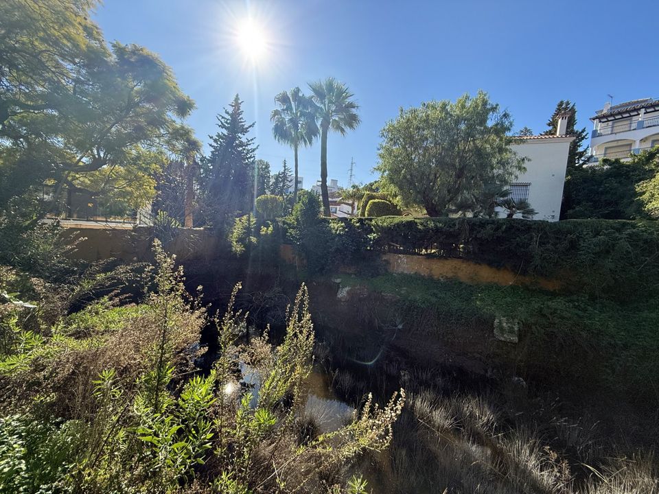 Helårsgrund i Marbella, Malaga - foto 4