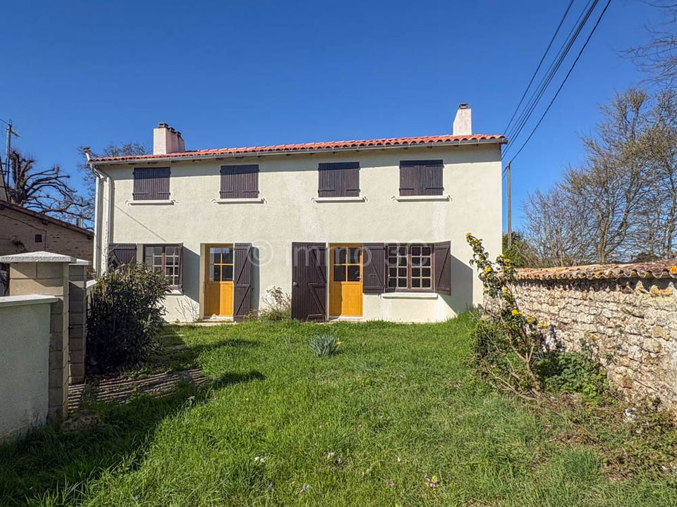 Landejendom i Sauze-Vaussais, Deux-Sevres - foto 1